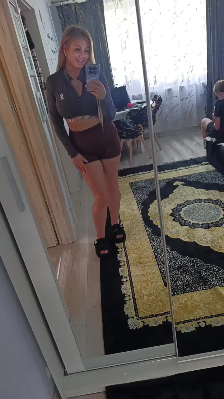@𝓪_𝓪𝓪𝓷𝓰𝓰𝓮𝓵𝓵