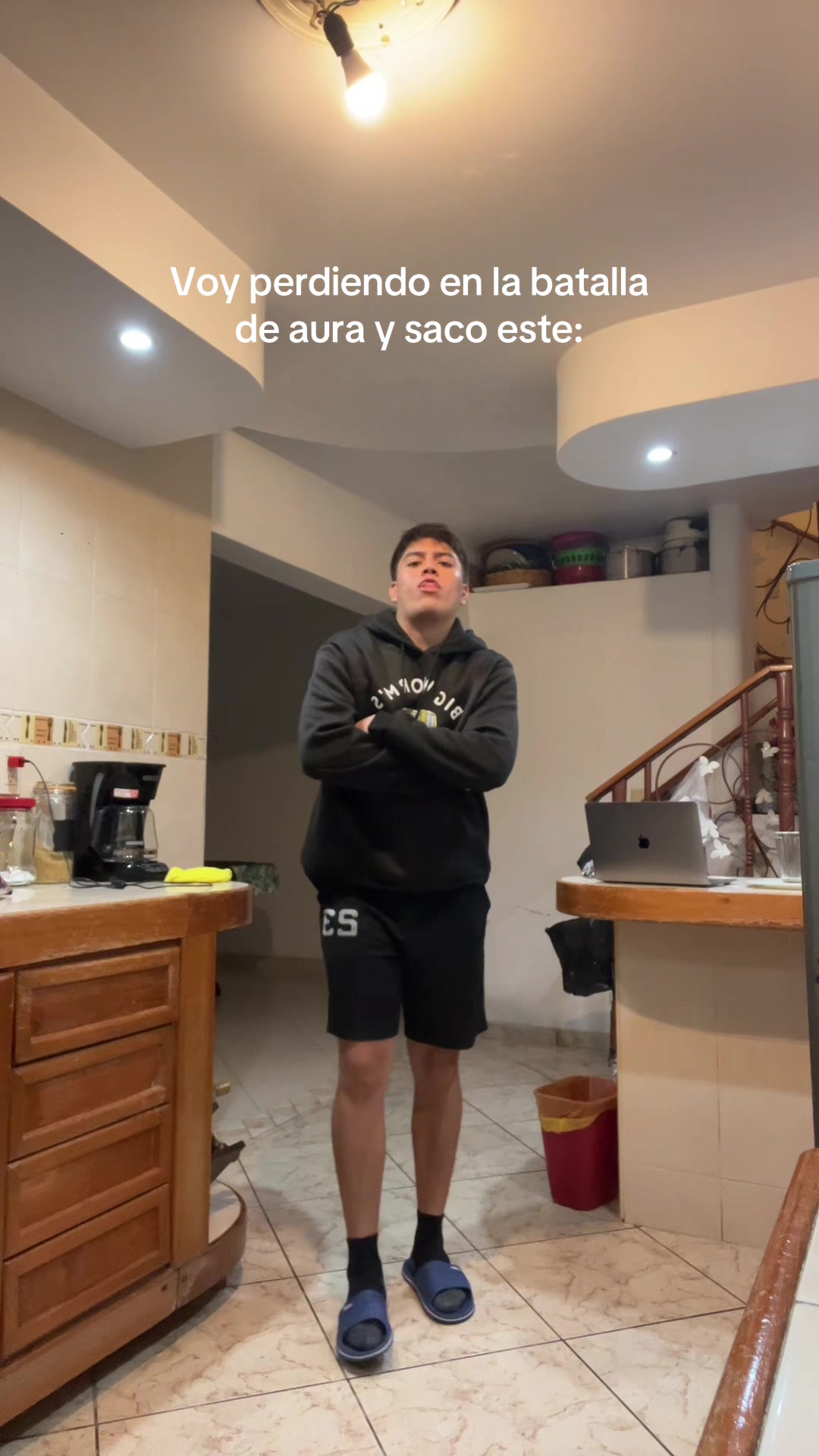 @C H A R L Y J O N A T H A N