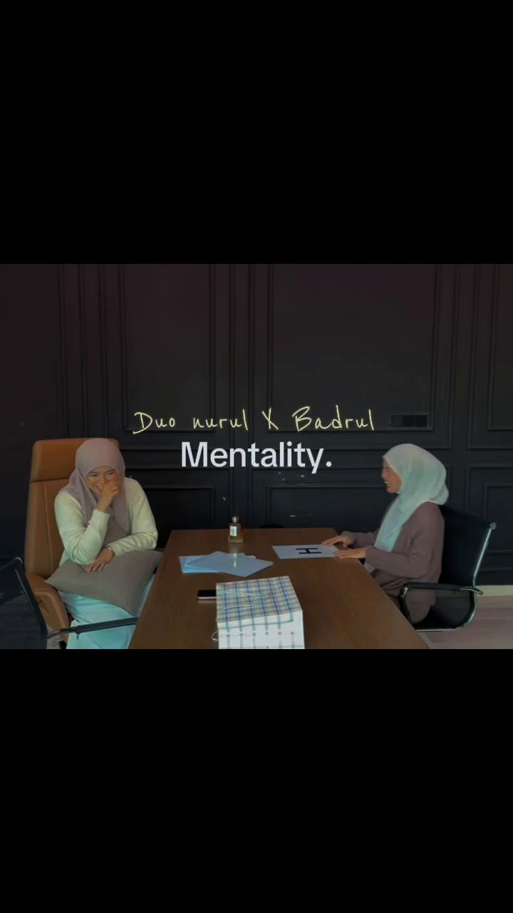 @mæ ᥫ᭡⋆