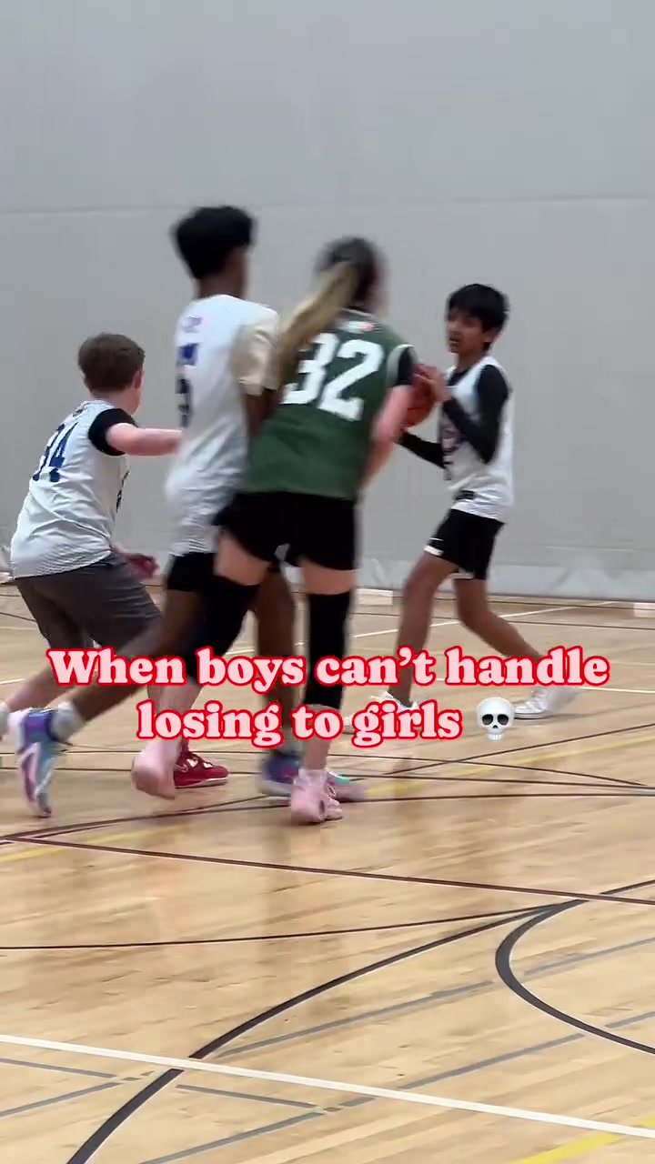 @Ballislife Womens Basketball