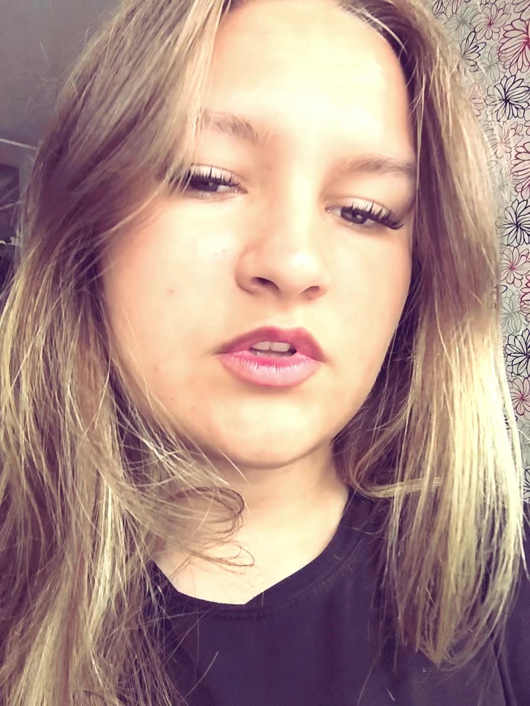 @🍷