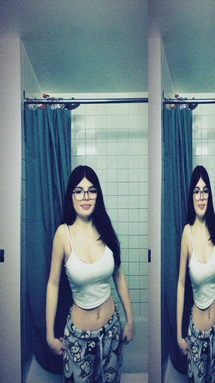 @urfavv._layla._