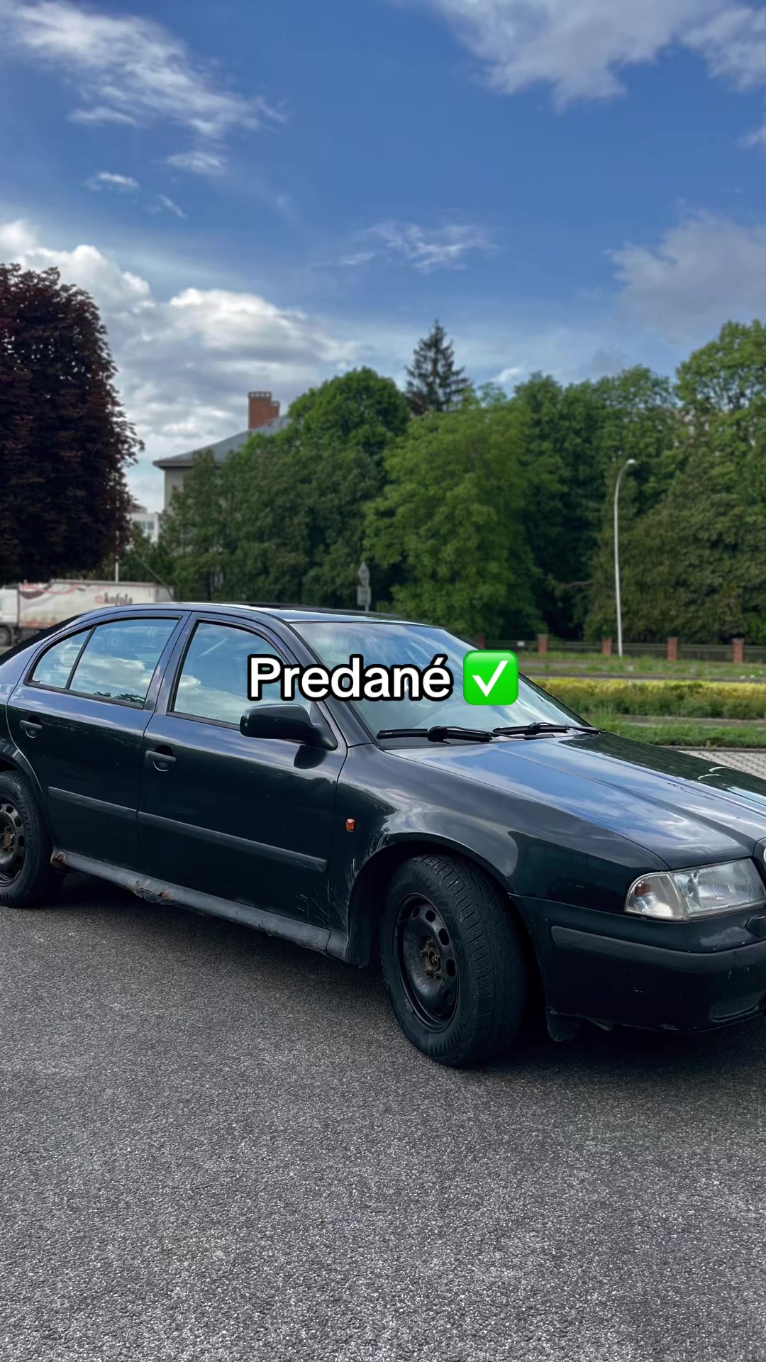 @dostupne_auta.sk