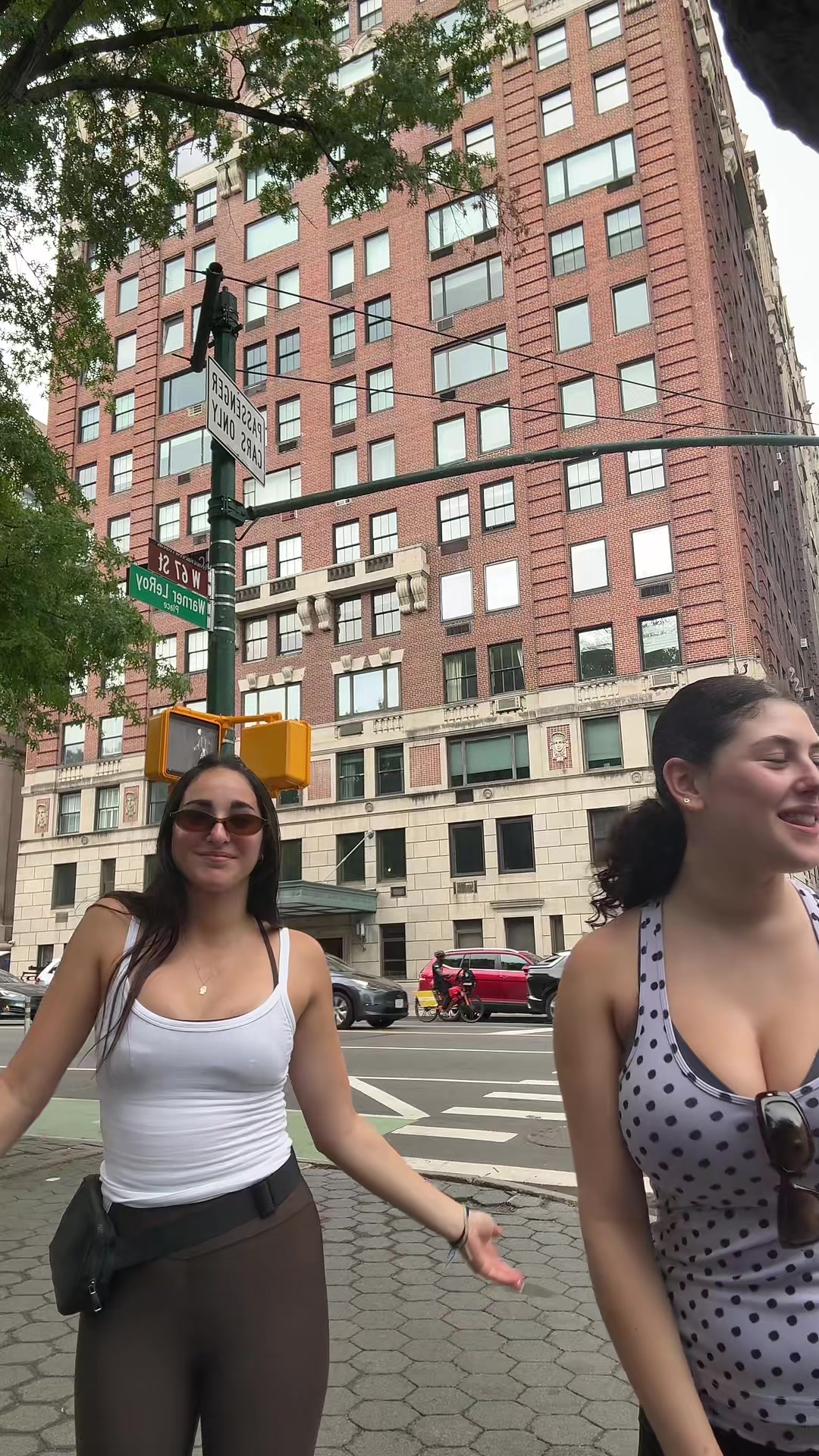 @hi