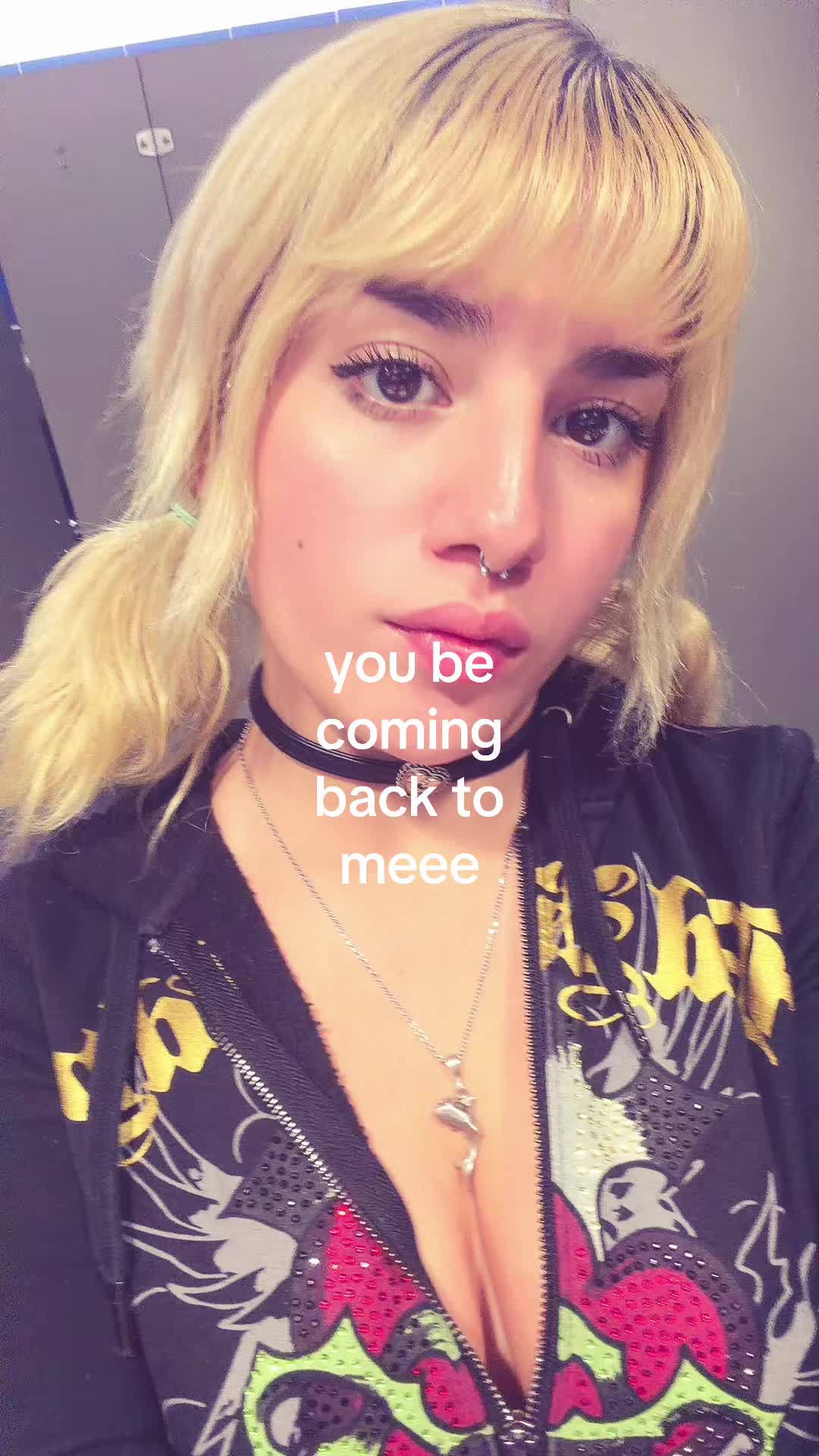 @moonsharkk