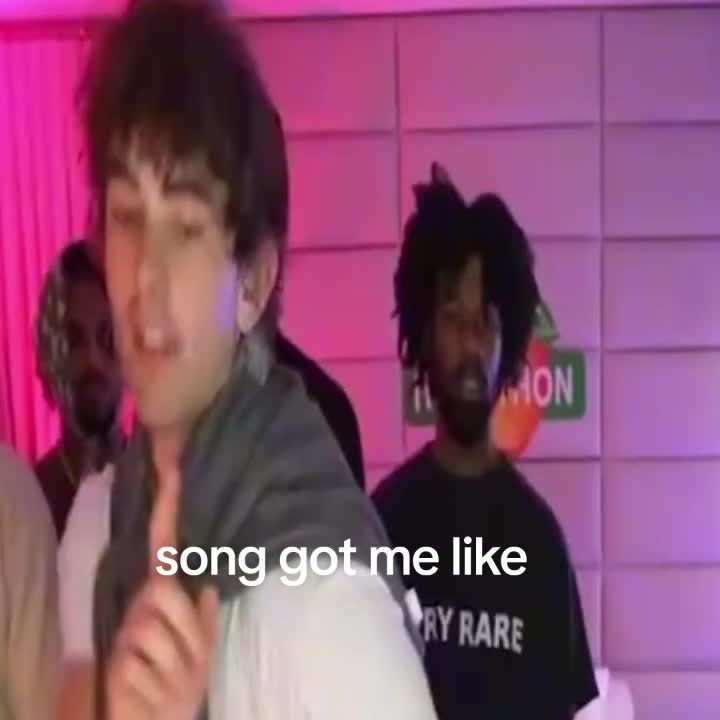 @𝕾𝖙𝖆𝖗