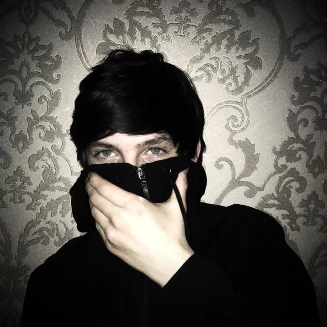 @🐺