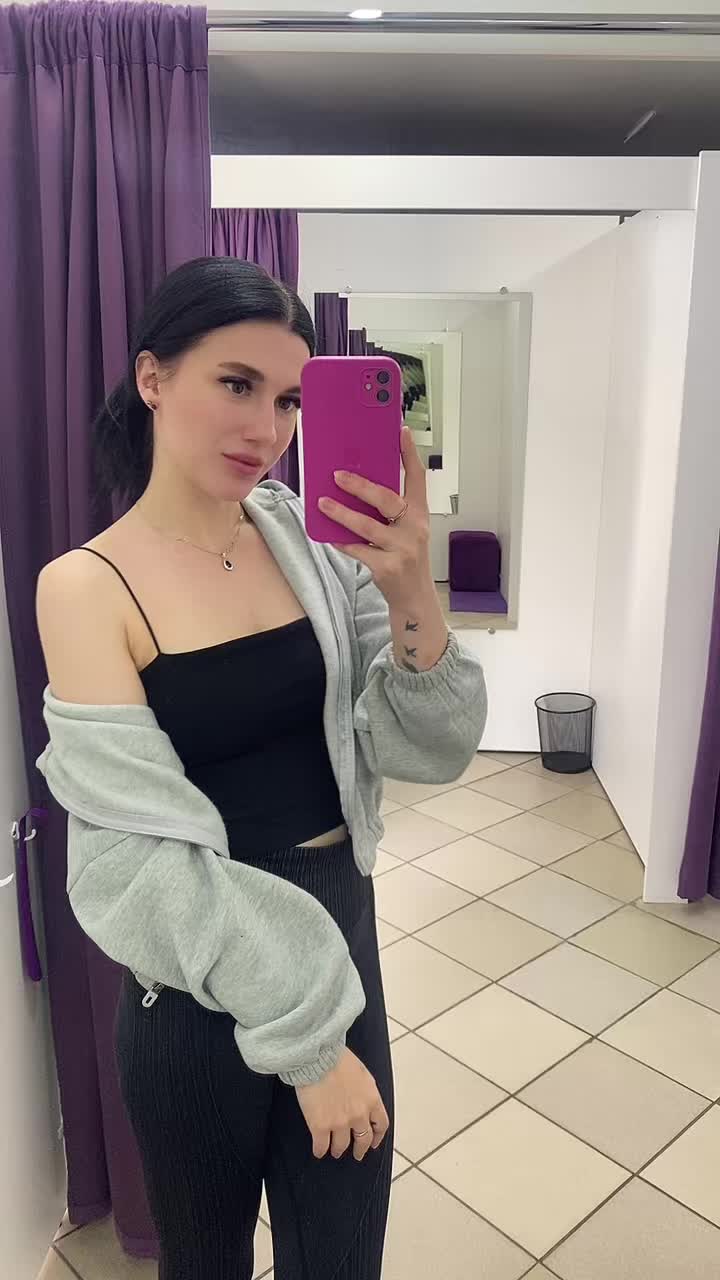 @Анастасия 🥰 Алиса