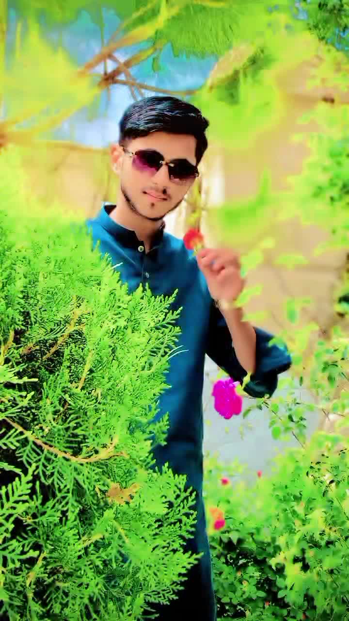 @رَاجَہ  𓆩♛𓆪 🎭