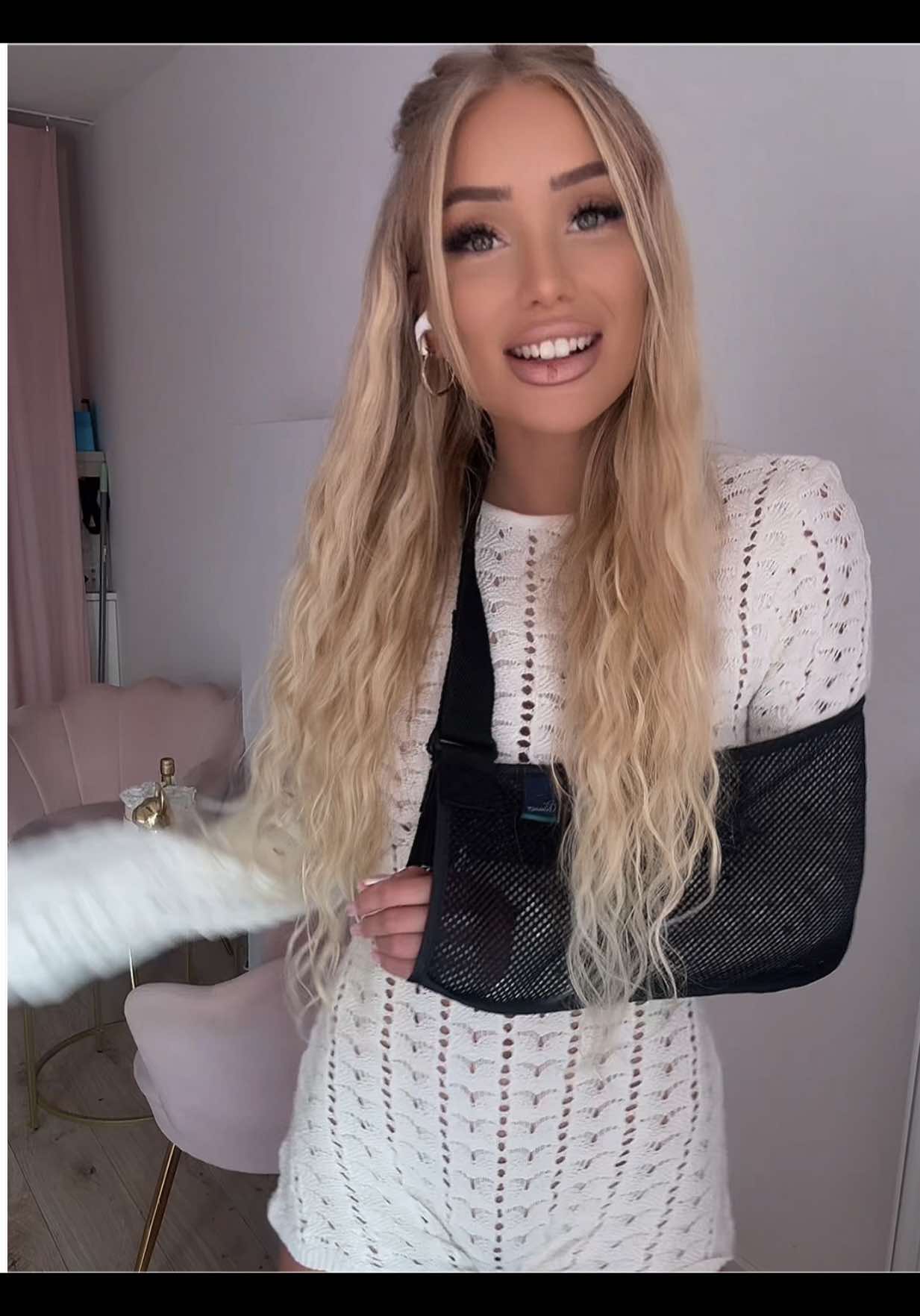 @RitaTheBlonde