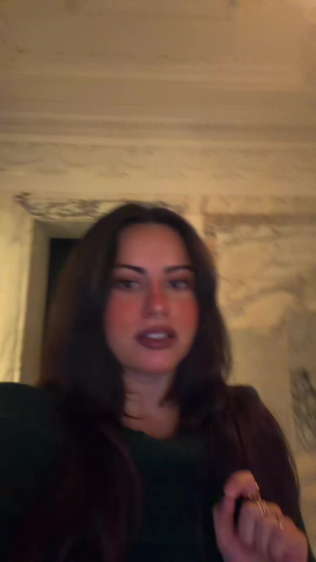 @isadora