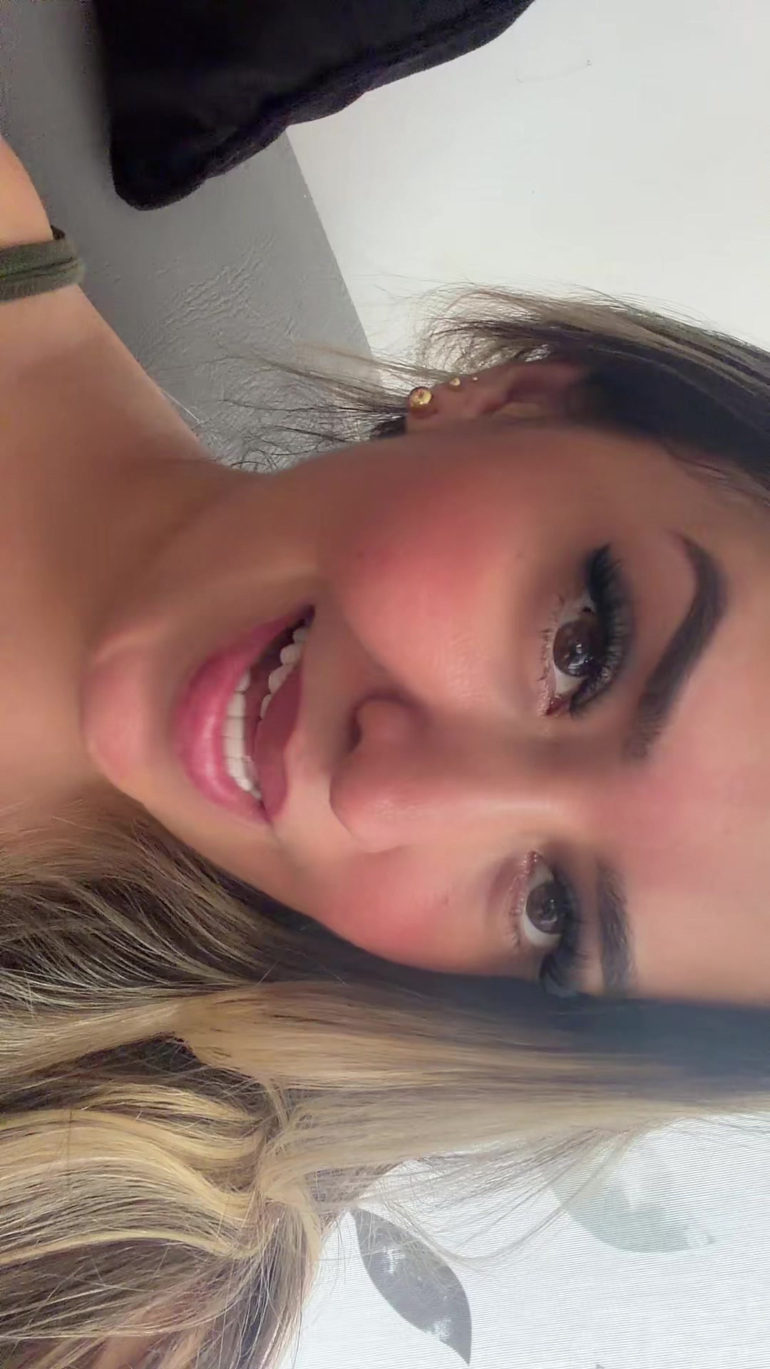 @Aleja Mora