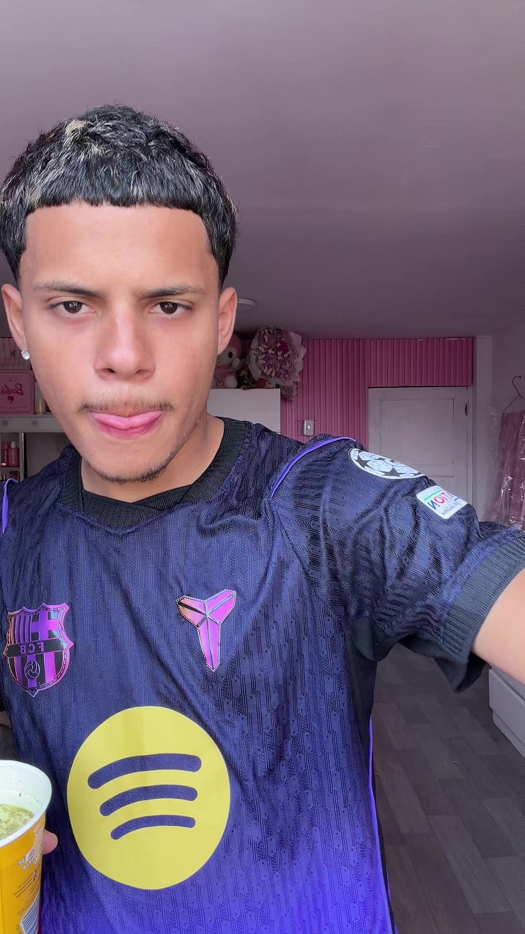 @Soyalejandro
