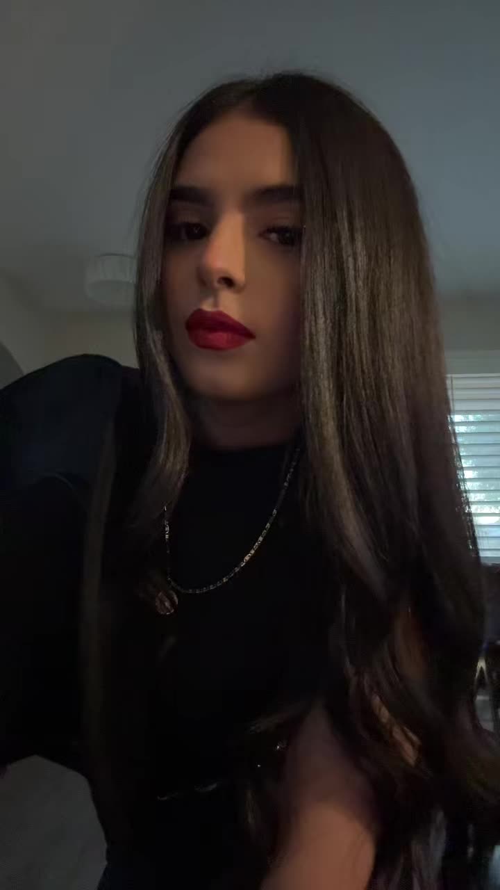 @Paula<3