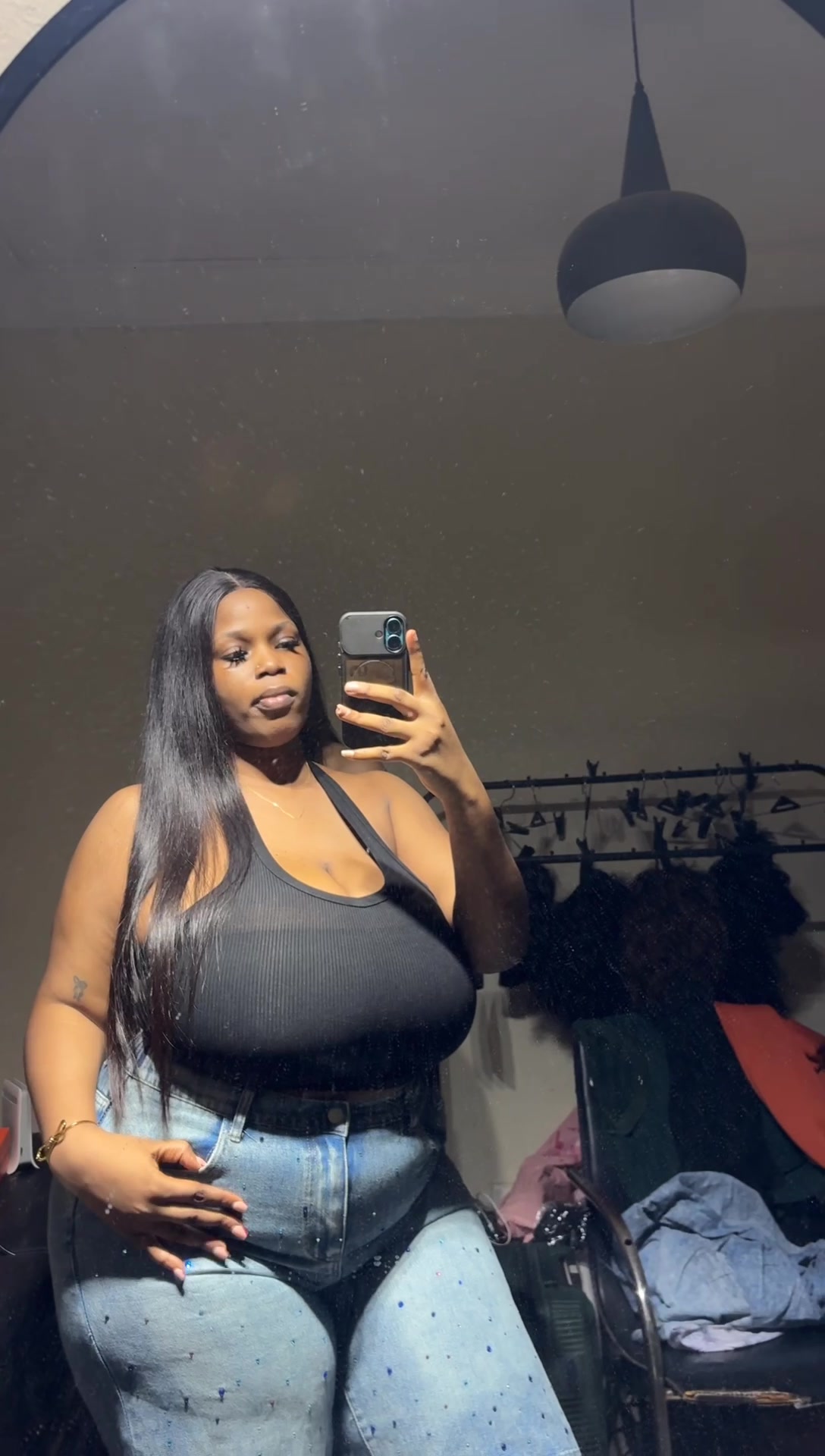 @Ur no1 baddest orobo plug ๐