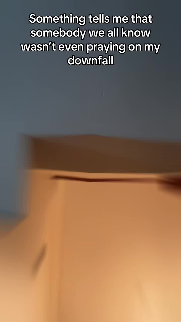 @montricelewis