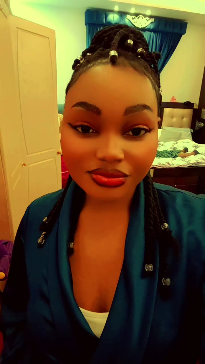 @QVINNA