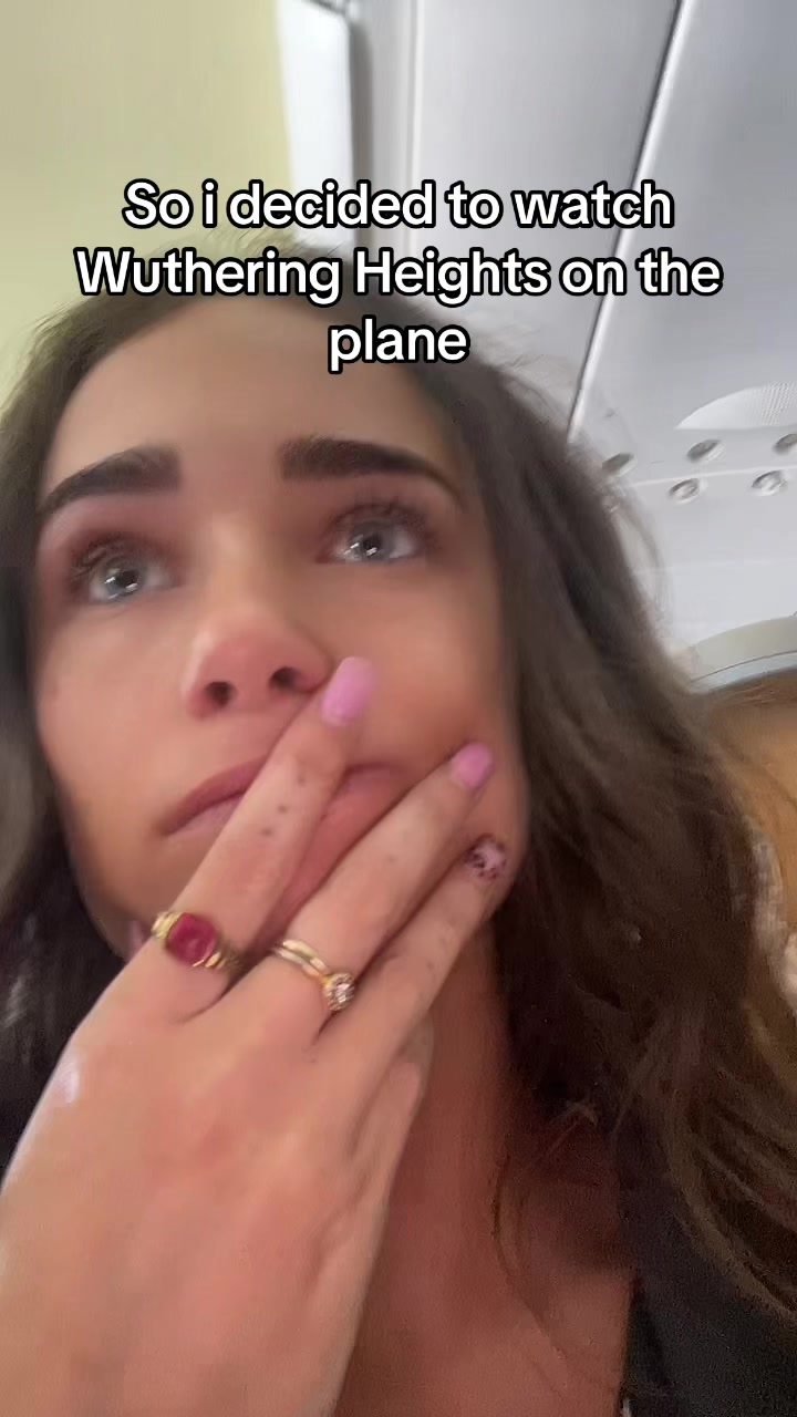 @Laurenlucisanoo