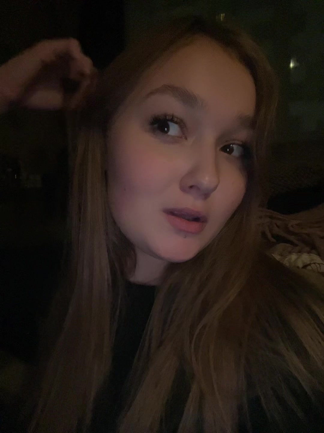 @полина🧸