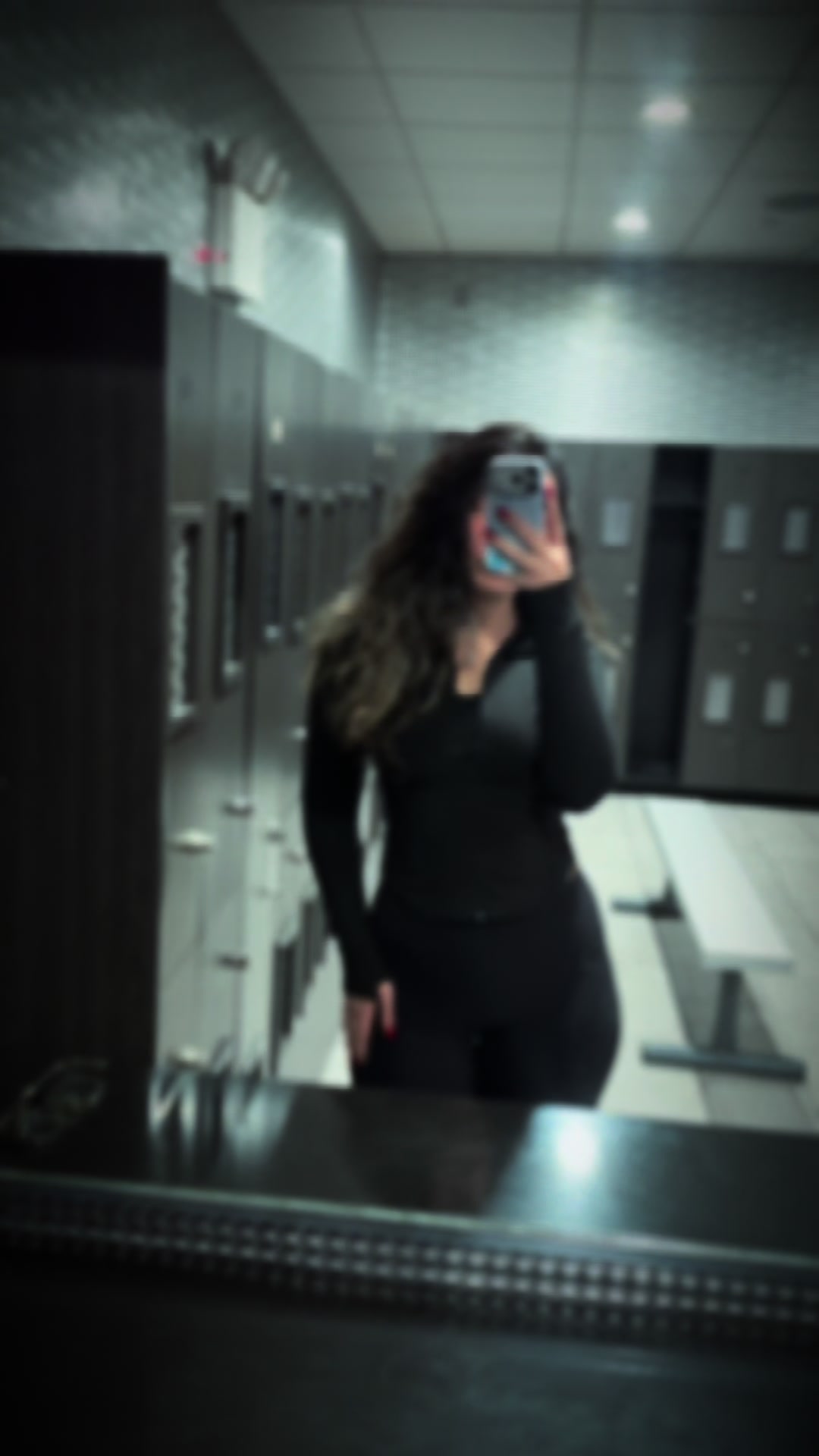 @Xhovana