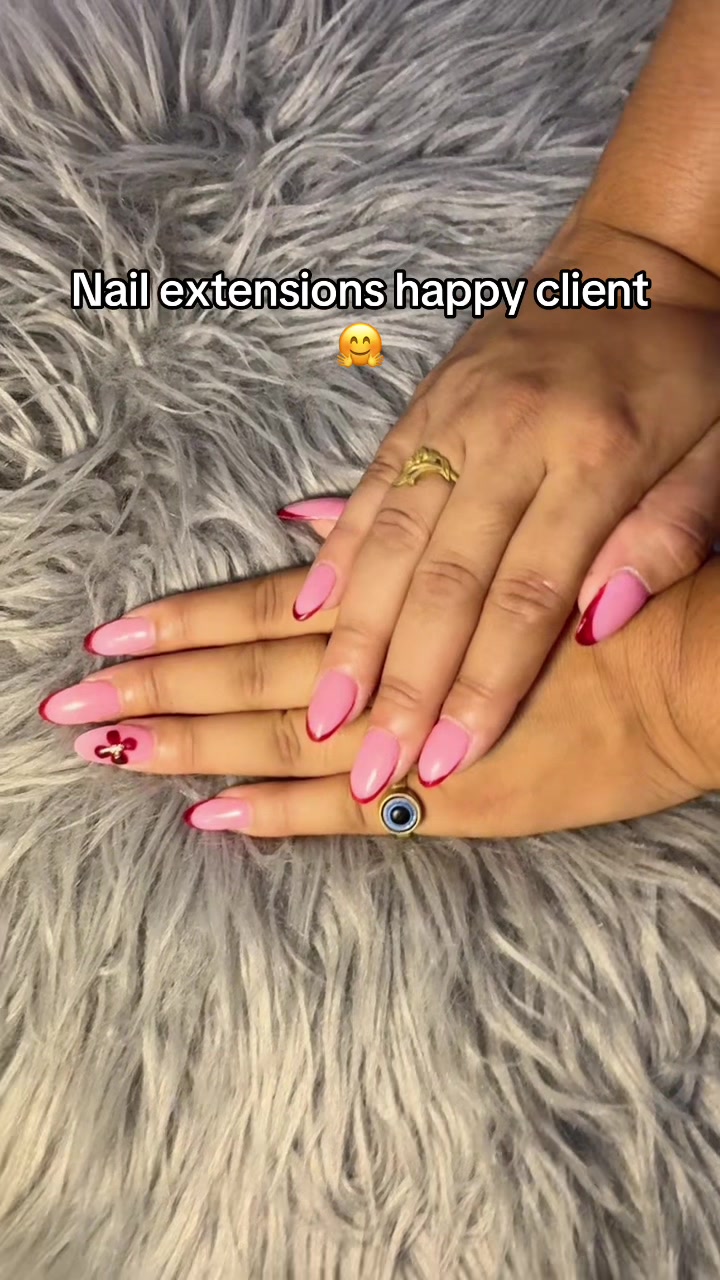 @shyaki gurung🧏🏻♀️(Dallo)