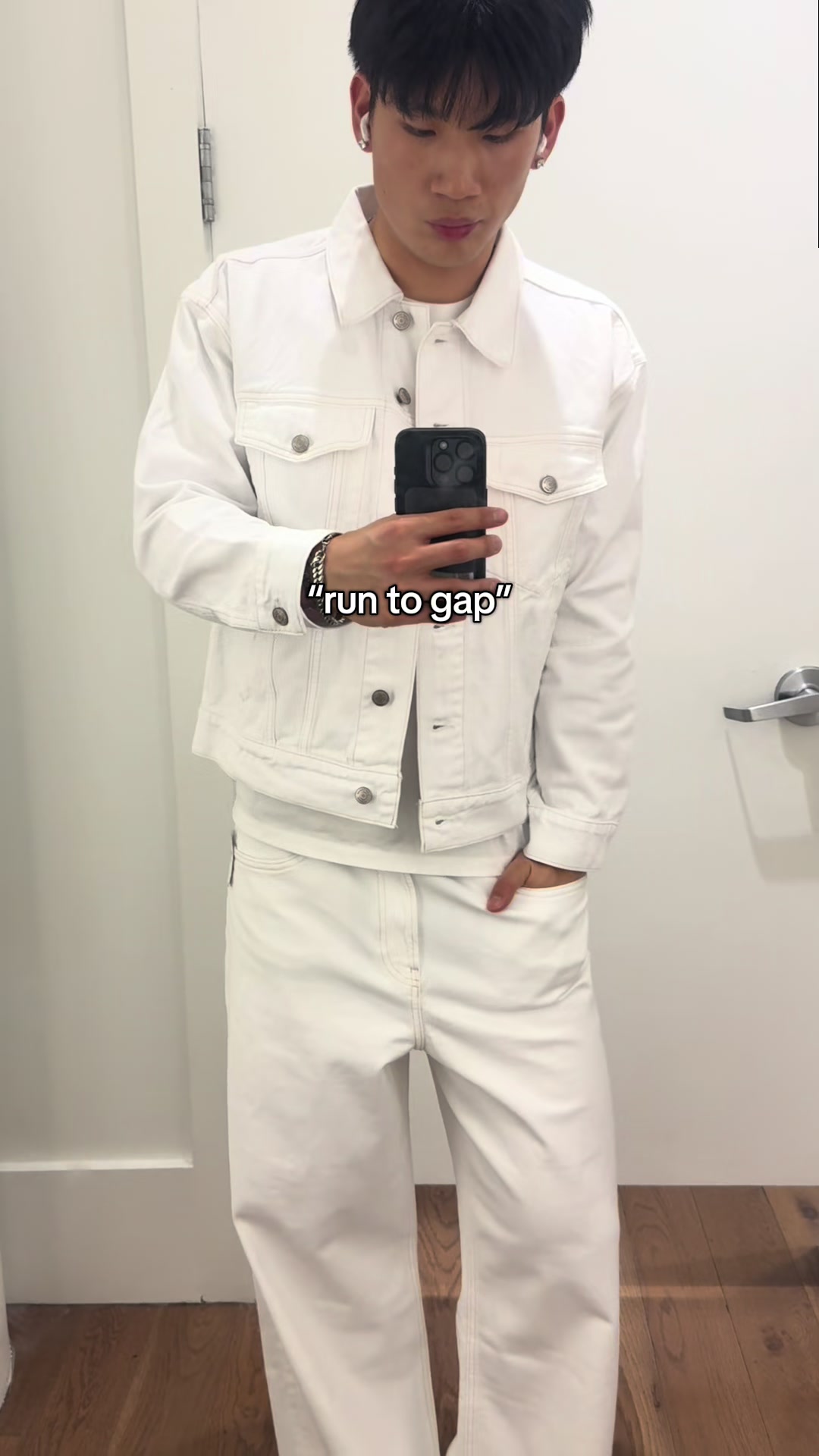 @kurtzhouu