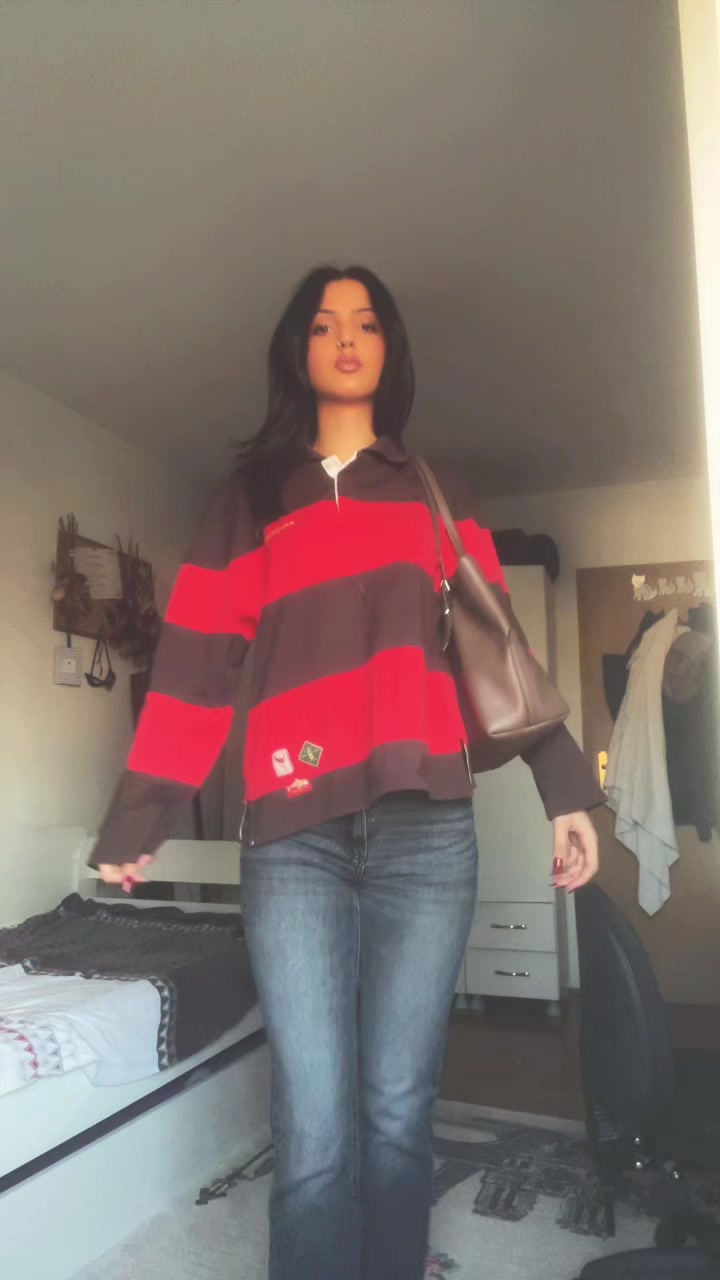 @Anilaaa