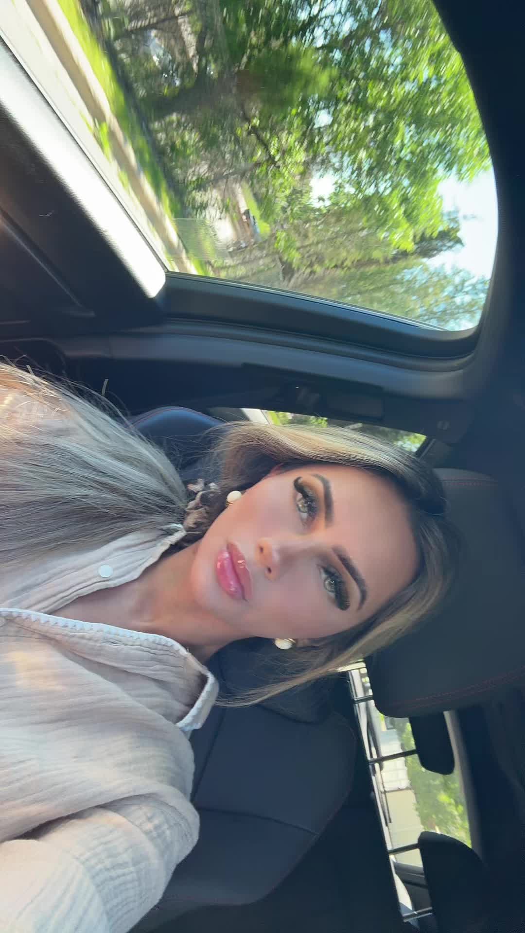 @Xoxodesibarbie