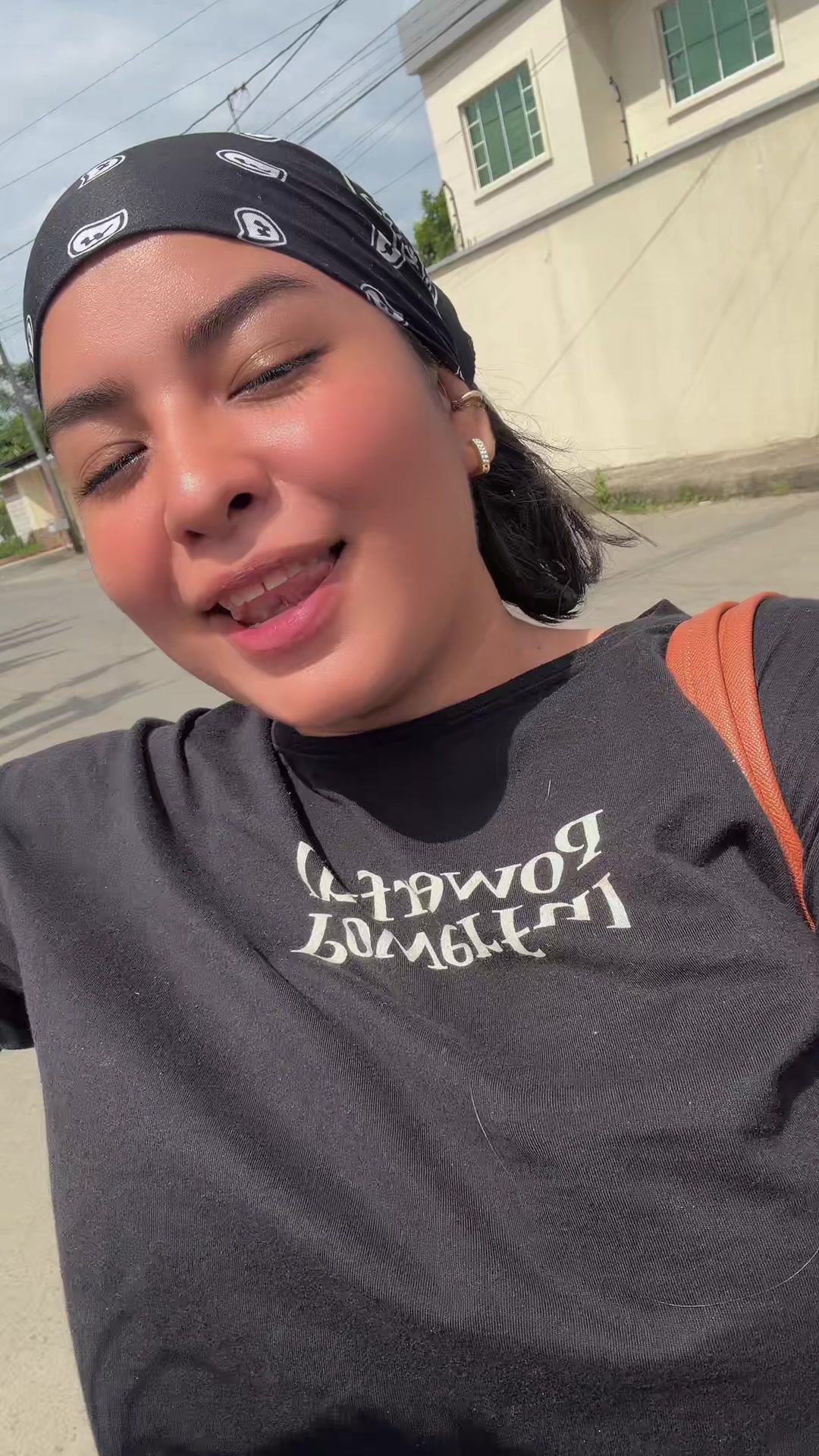 @HELY🦋