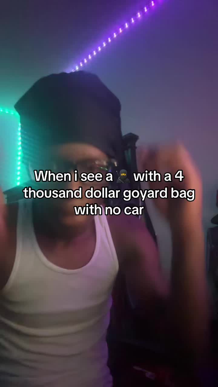 @⃟