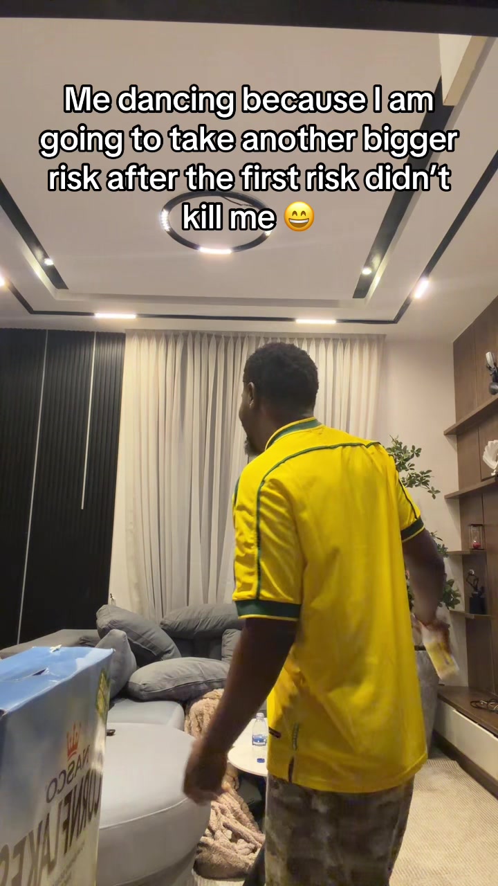 @Datboywhizee