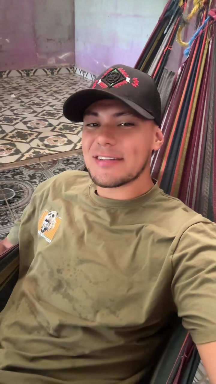 @César.Oficial503
