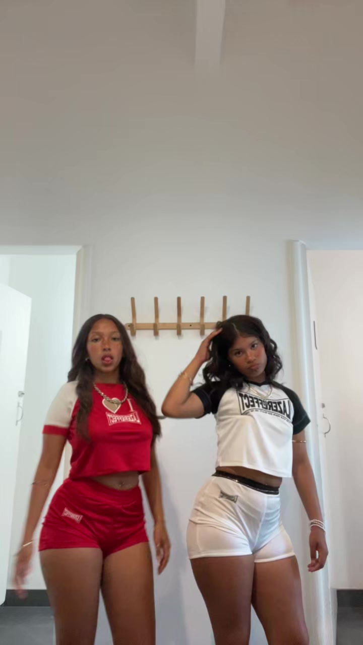 @Miks&Marlie๐๐
๐ฆ