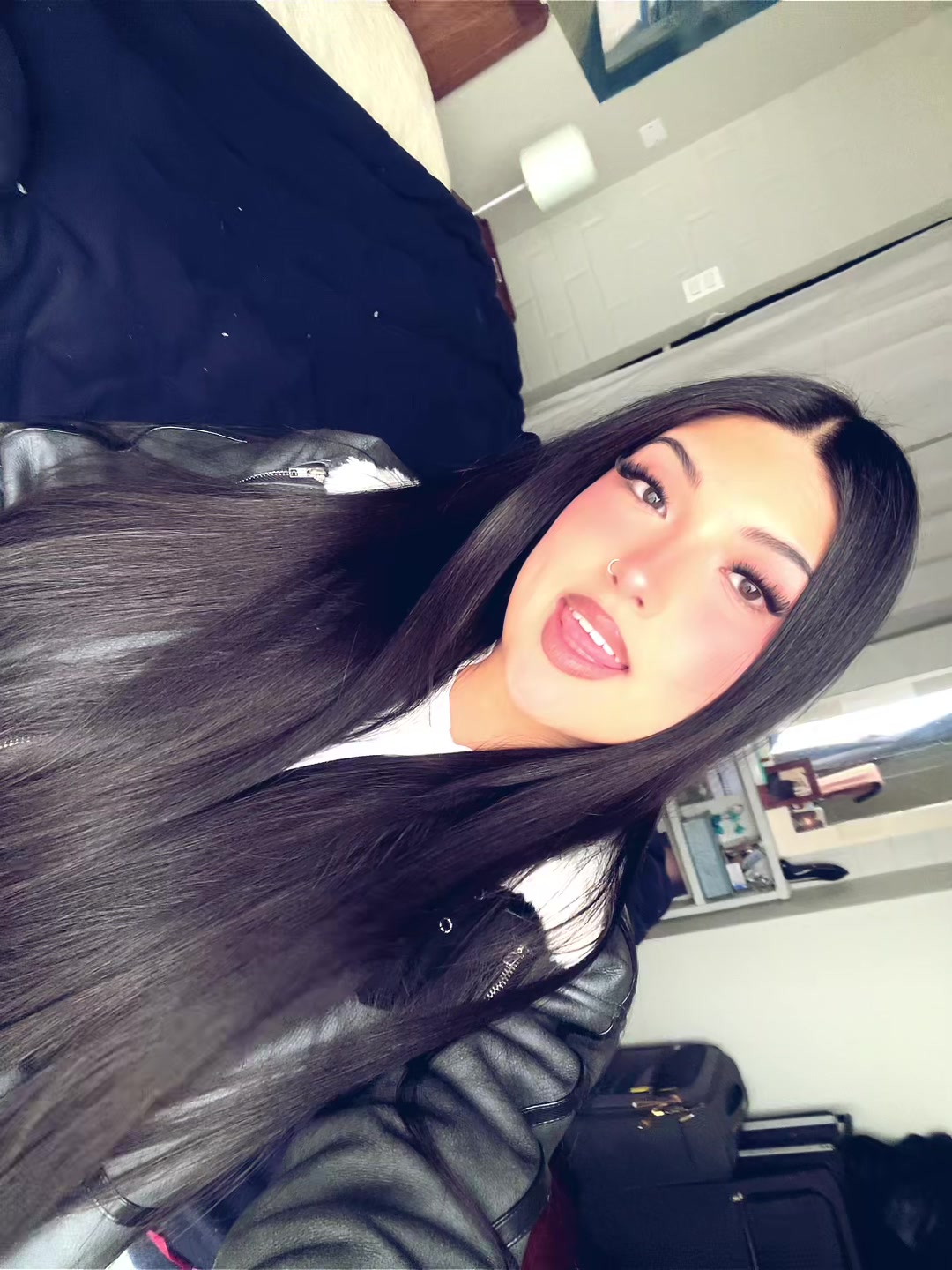 @𝐹𝑒𝓇𝓃𝒶𝓃𝒹𝒶