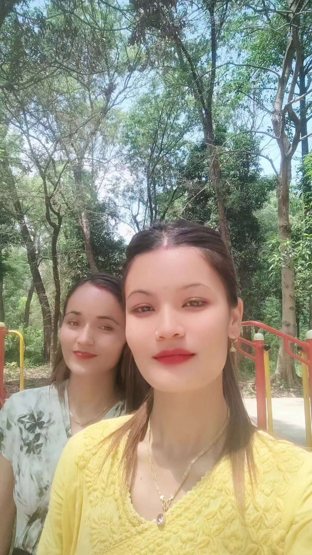 @SaNgeeta 💗chand singh thakuri
