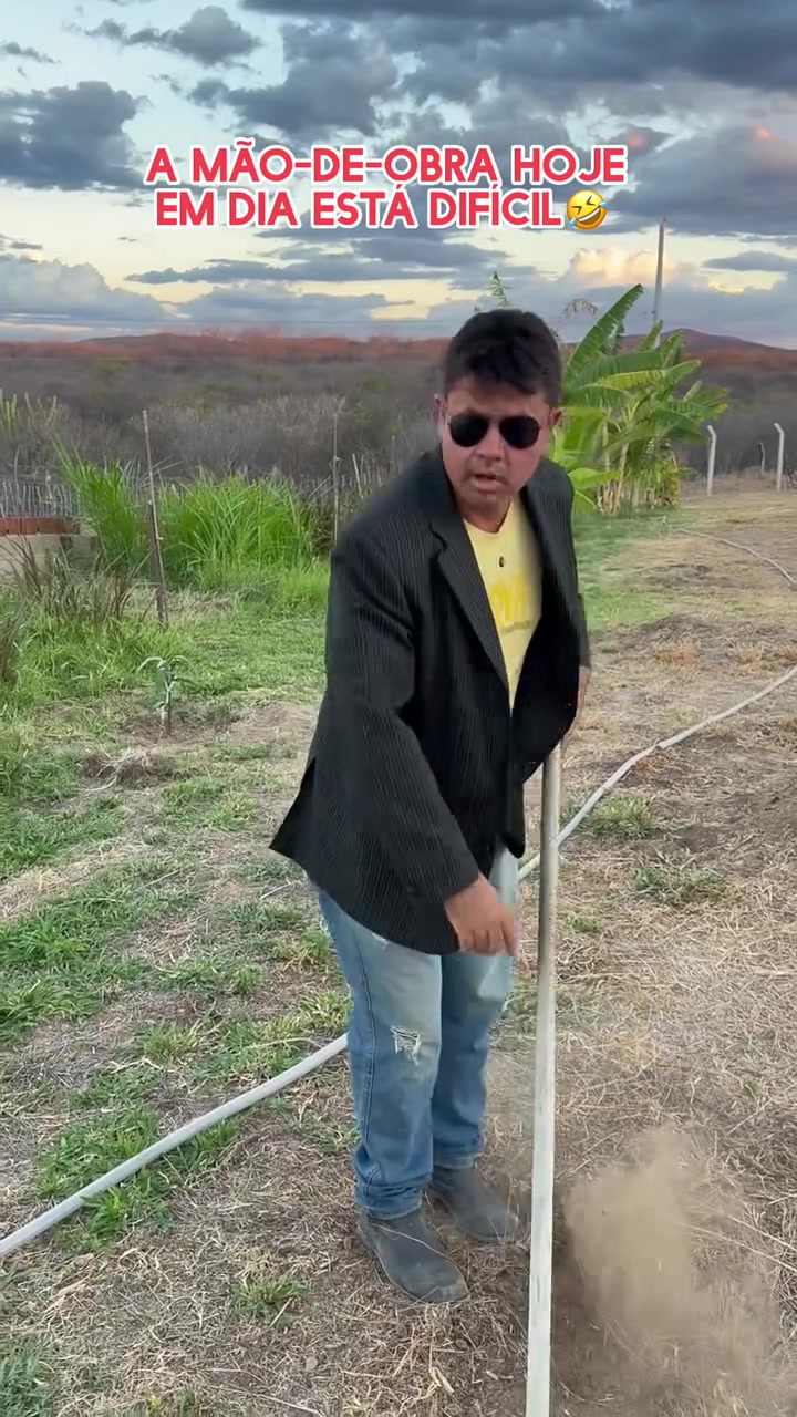 @Carroceirobocaaberta