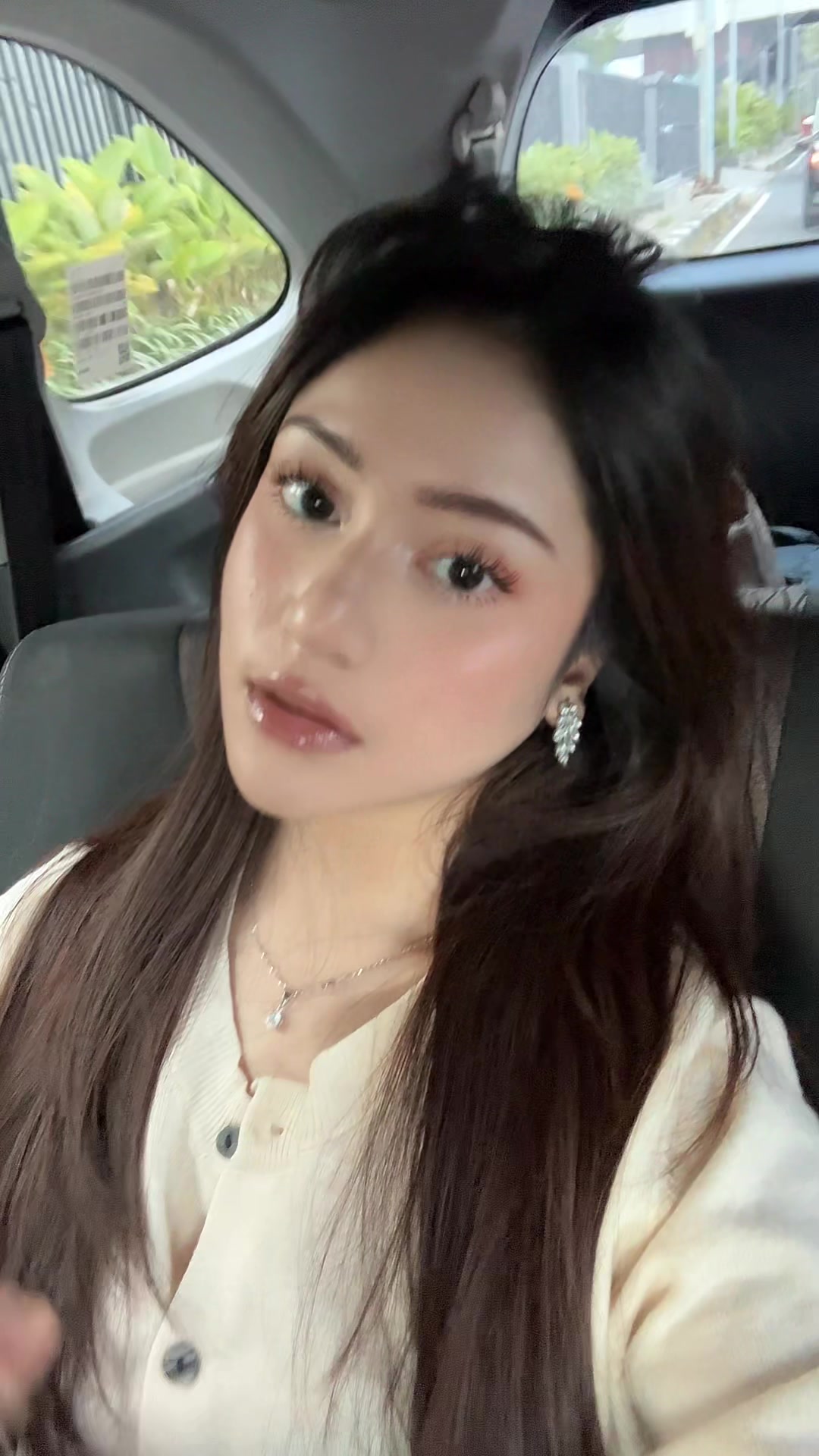@khanadisya
