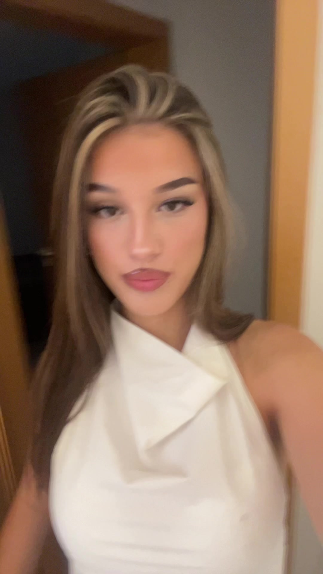 @🇦🇱