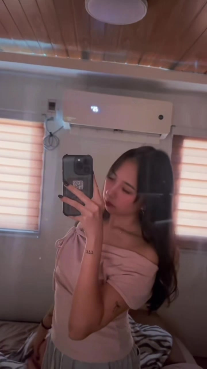 @IG: katytastescandy
