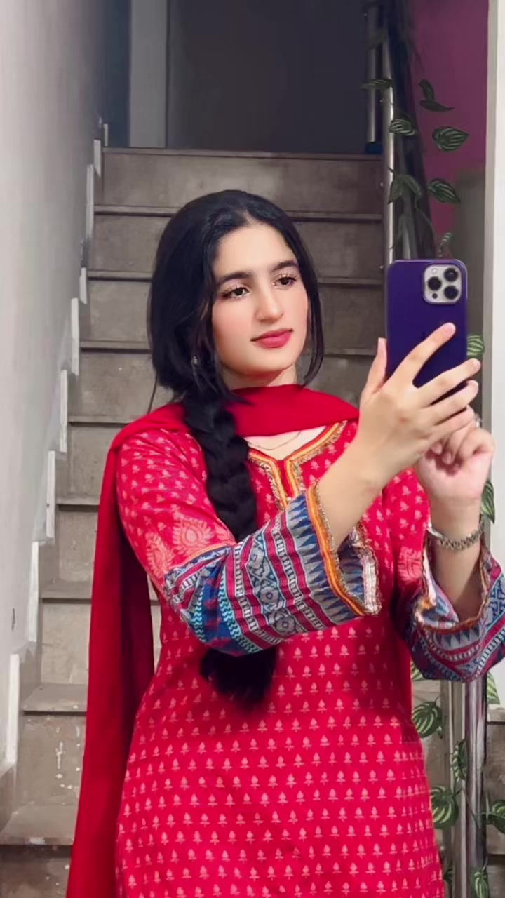 @Muneeba khan