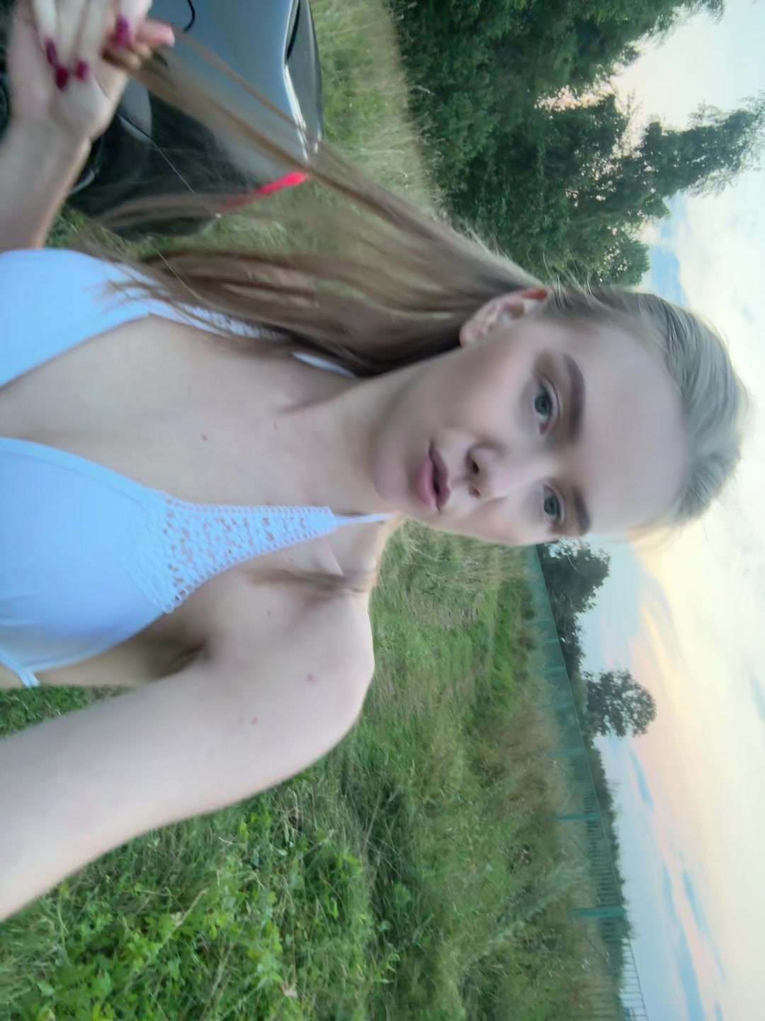 @nestesees