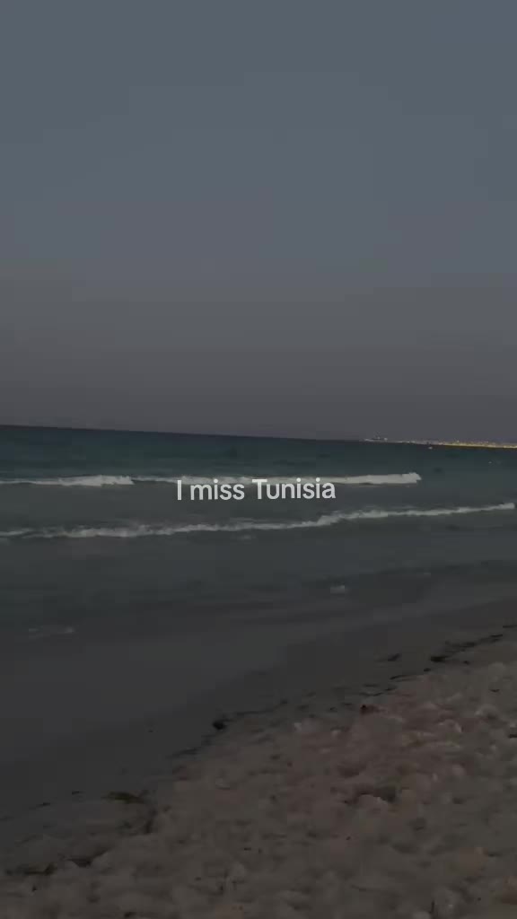 @𖤝