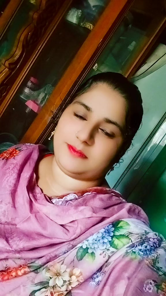 @🥰🥰ফারিয়া মনি 🥰❤️