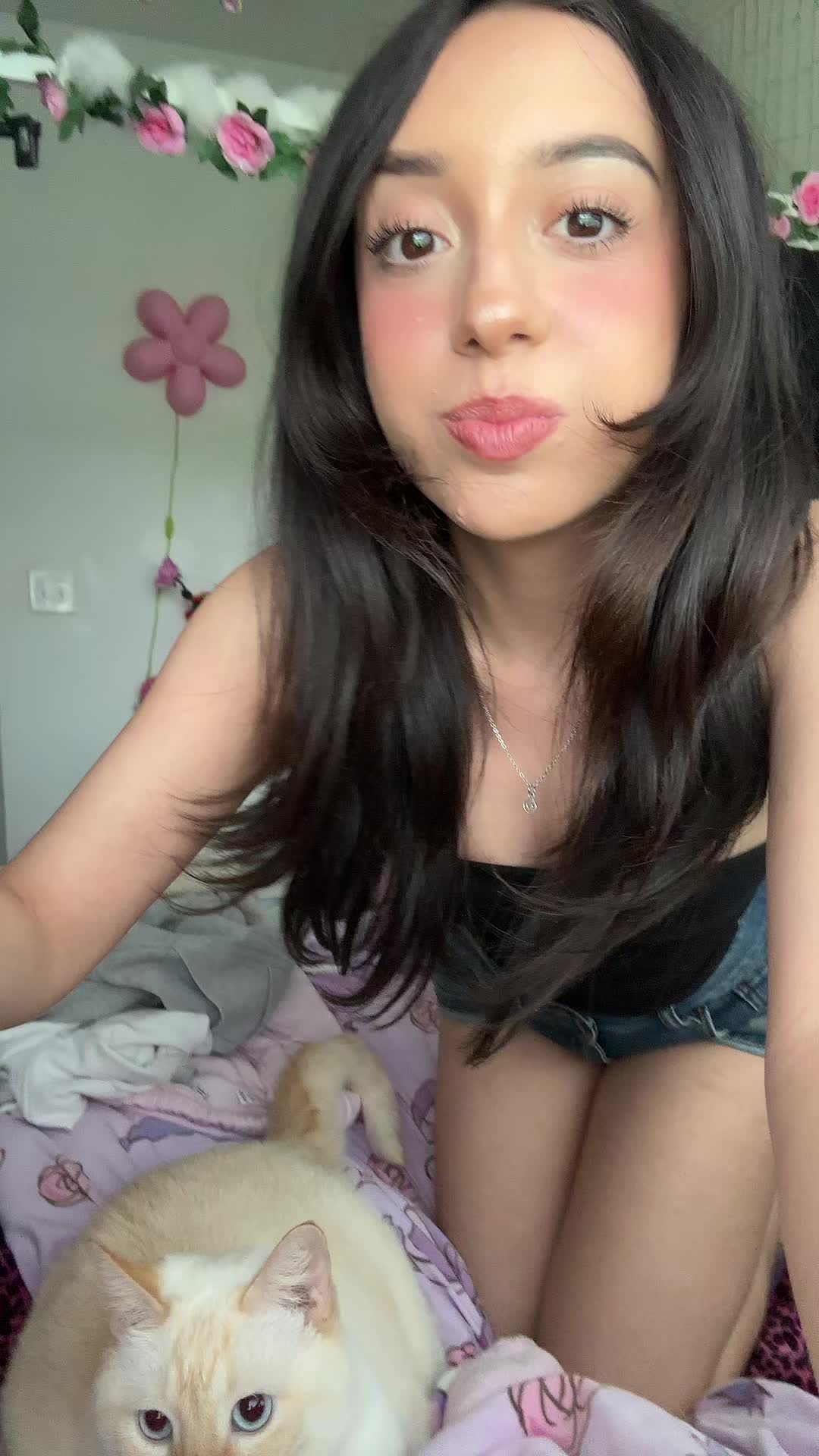 @haleybearr