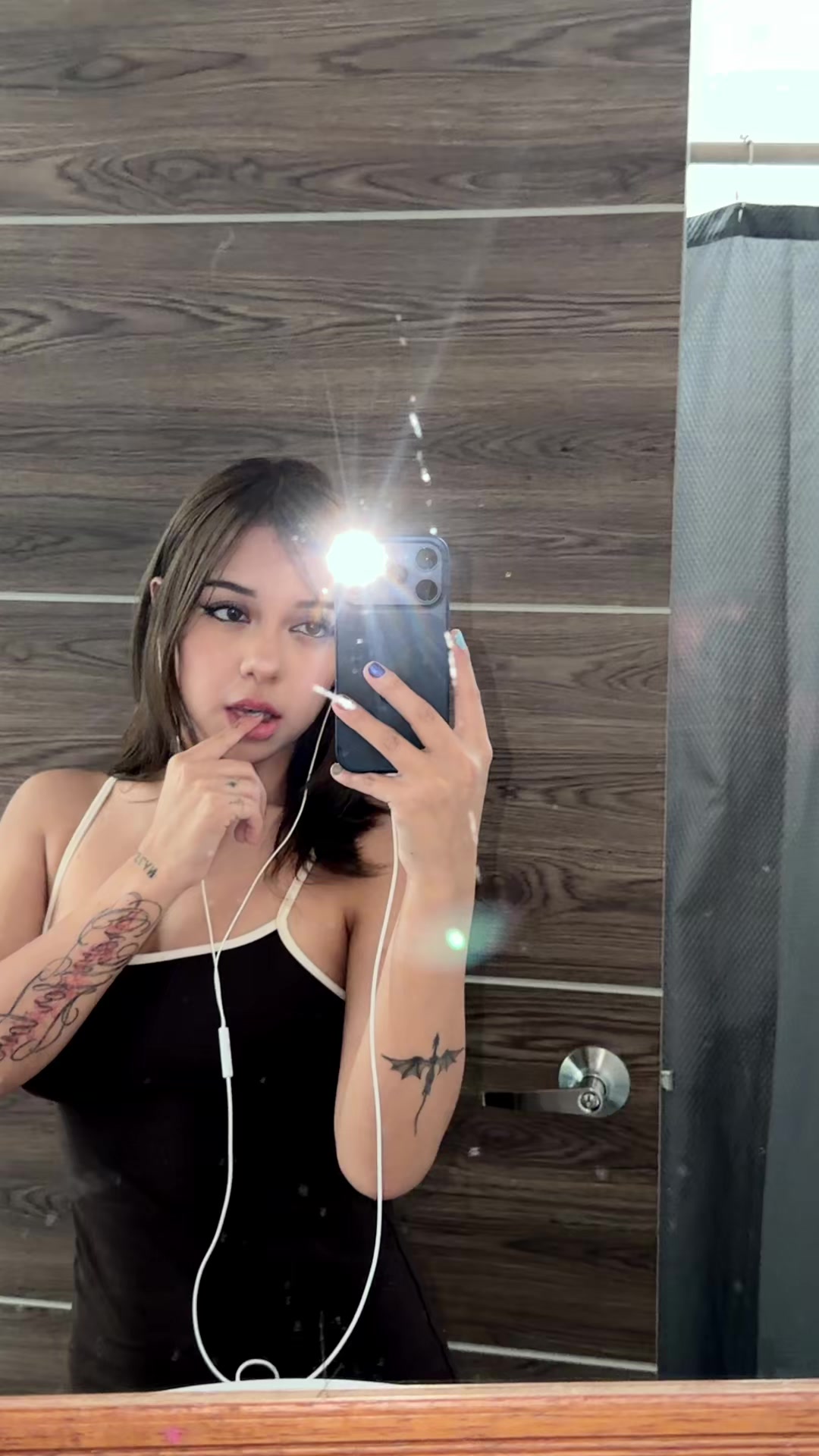 @Kitty_