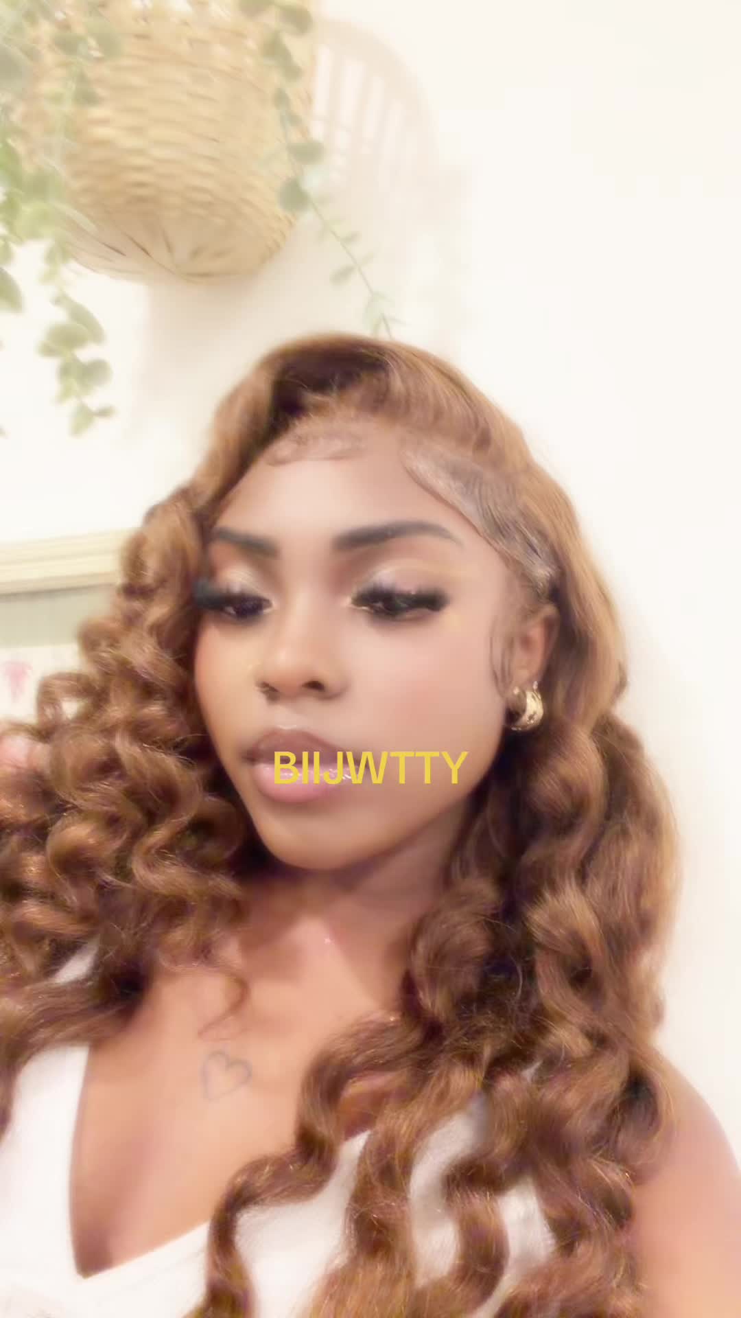@dumpergrl._