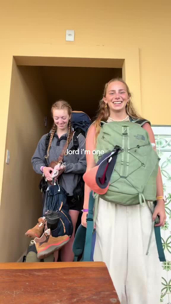 @Greta Tew | traveling the ๐