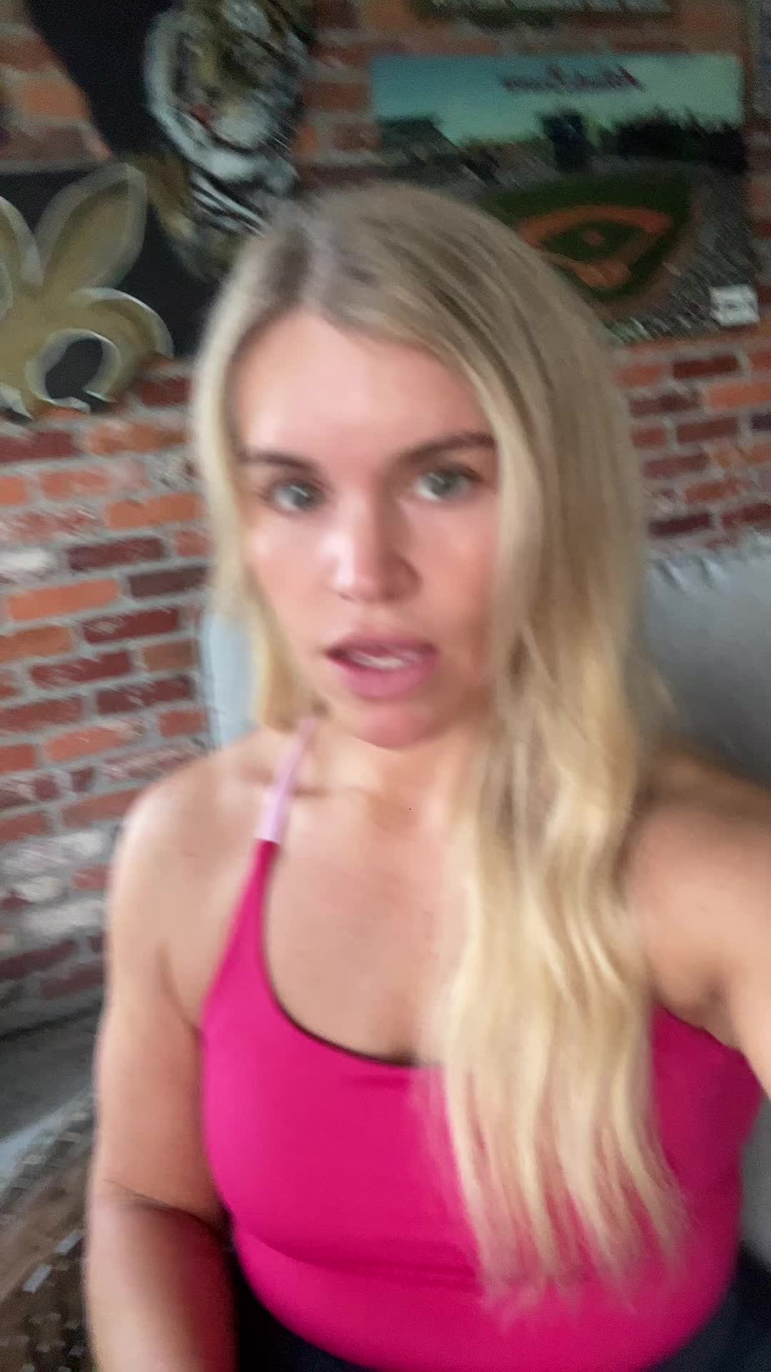 @Amychelle