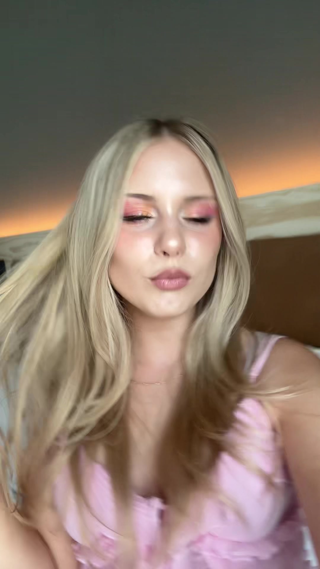 @lenika