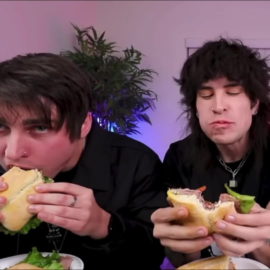 @xplrvrr